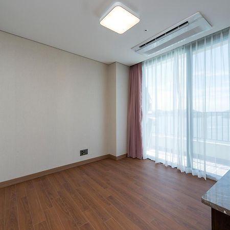 Stanford Hotel&Resort Tongyeong Rom bilde