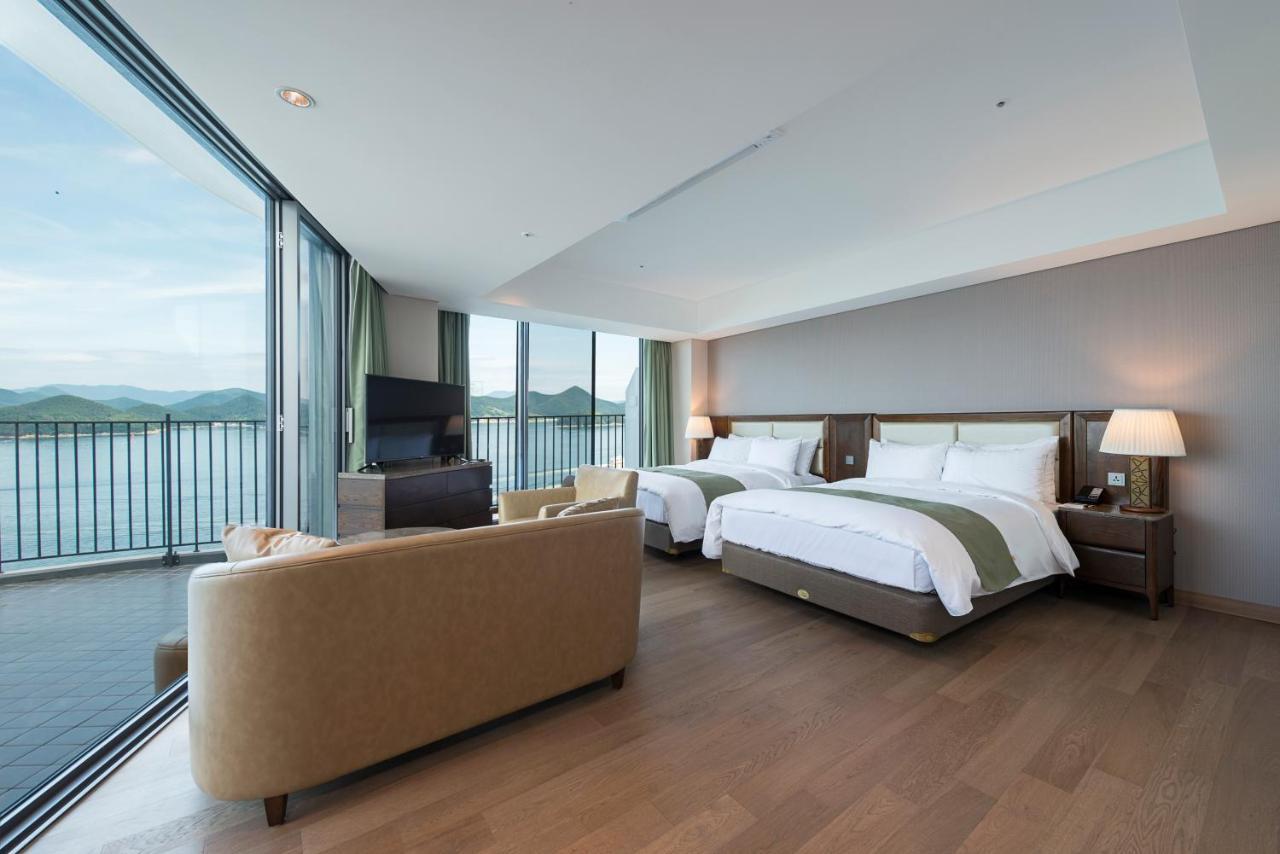 Stanford Hotel&Resort Tongyeong Rom bilde